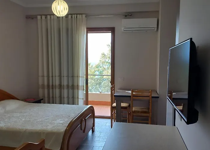 Sinani Seaside * Vlorë